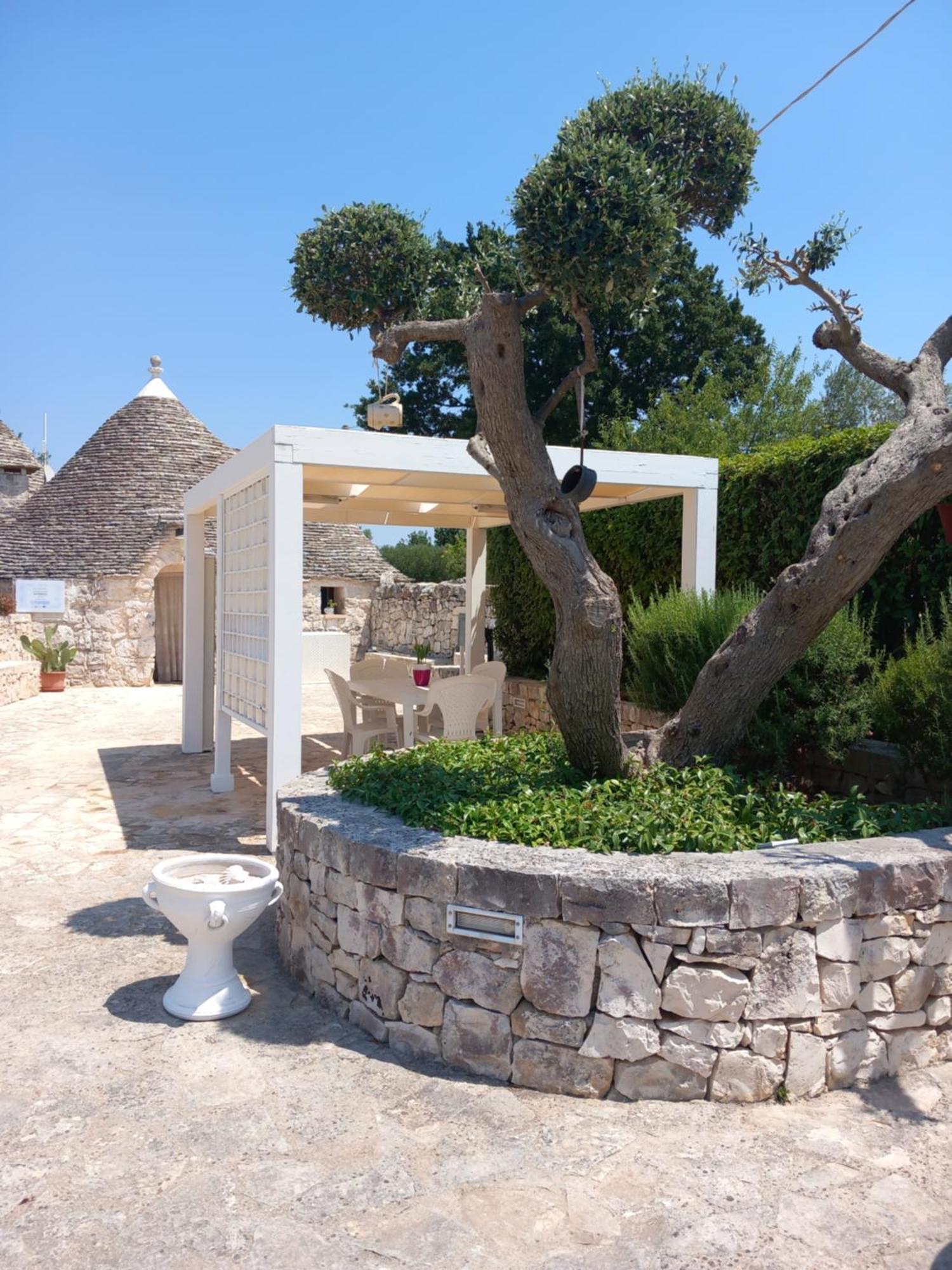 منزل الضيف ألبيروبيللو  في Trullo Monte Del Sale المظهر الخارجي الصورة