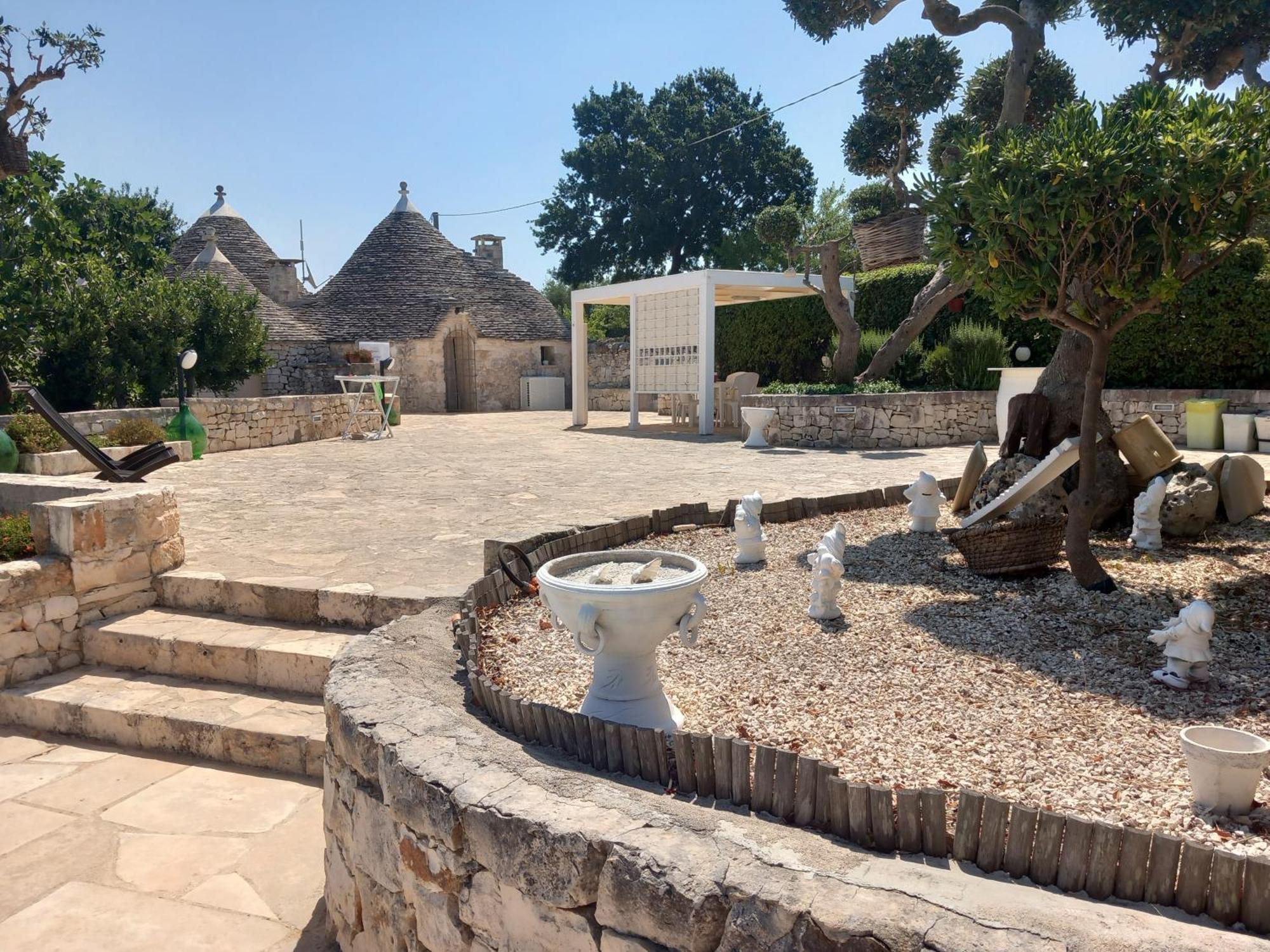 منزل الضيف ألبيروبيللو  في Trullo Monte Del Sale المظهر الخارجي الصورة